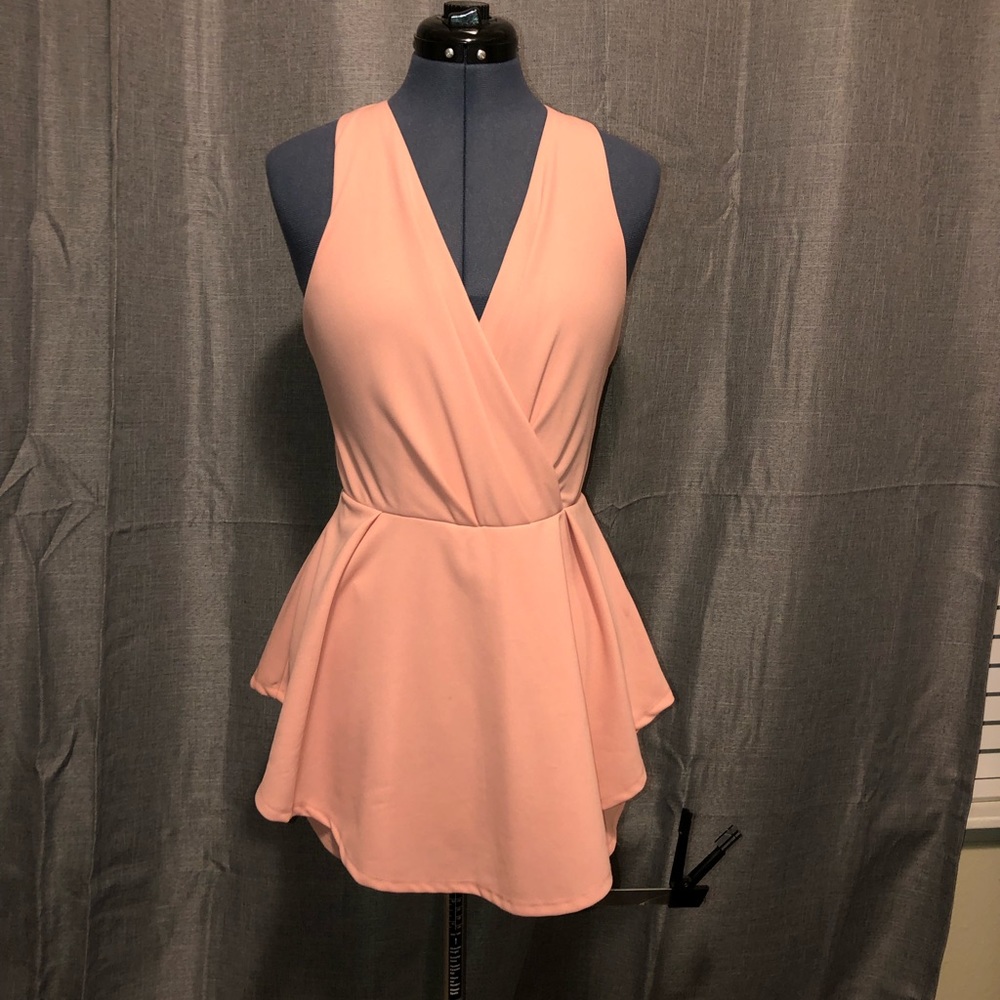 Purple snow Cute pink Open back dress💕💕💕